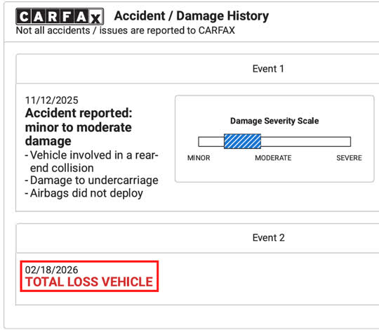 Sección del Carfax de la Tacoma: Event 2, 02/18/2026, TOTAL LOSS VEHICLE, marcado en rojo